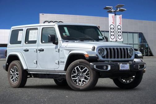 2024 Jeep Wrangler 4-Door Sahara 4x4