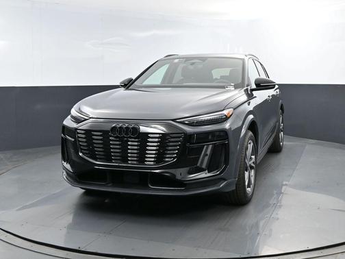 Gray 2027 Audi Q6 e-tron Premium quattro
