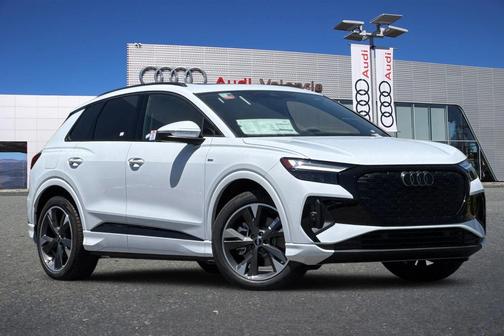 2025 Audi Q4 e-tron Premium Plus 55 quattro