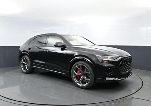 Mythos Black Metallic 2026 Audi RS Q8 4.0T
