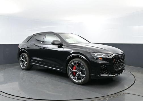 Mythos Black Metallic 2026 Audi RS Q8 4.0T