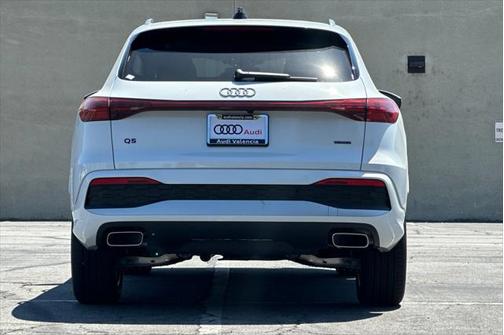 2025 Audi Q5 Premium Plus