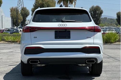 2025 Audi Q5 Premium Plus