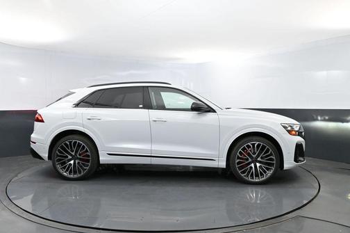 Glacier White Metallic 2026 Audi SQ8 4.0T Prestige