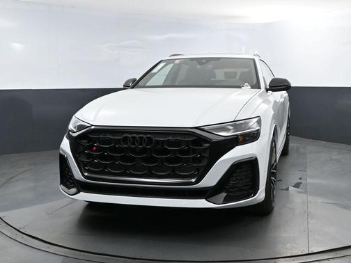 Glacier White Metallic 2026 Audi SQ8 4.0T Prestige