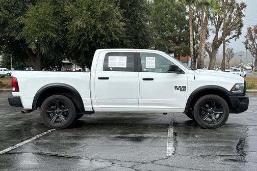 2024 RAM 1500 Classic Warlock Crew Cab 4x2 5'7' Box