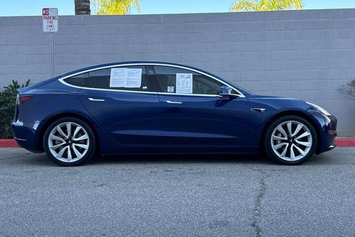 2018 Tesla Model 3 Long Range