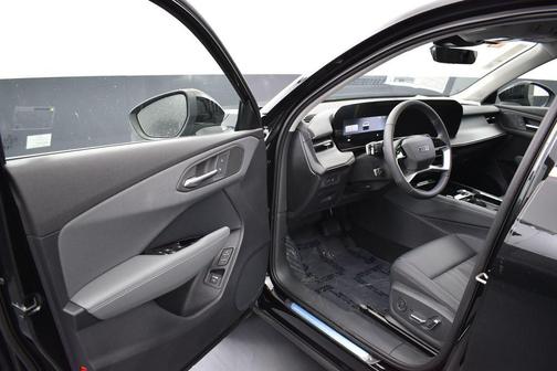 Mythos Black Metallic 2026 Audi Q3 TFSI quattro S tronic