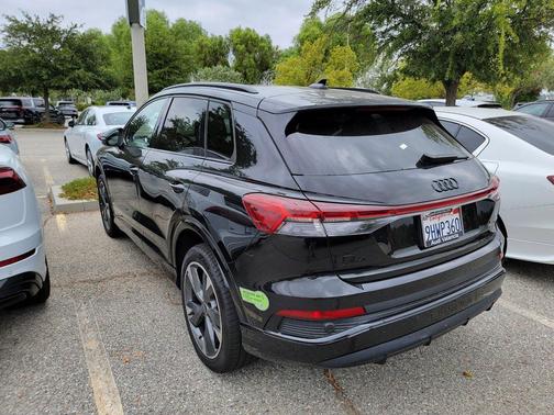 Mythos Black Metallic 2023 Audi Q4 e-tron Premium Plus 50 quattro