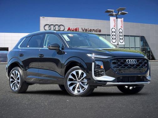 Mythos Black Metallic 2026 Audi Q3 S line