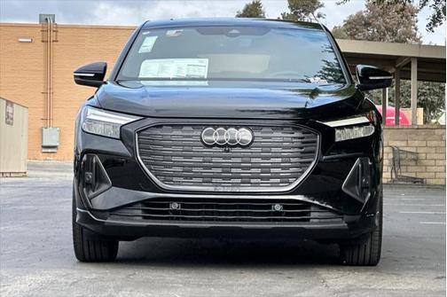 2025 Audi Q4 e-tron Sportback Premium Plus 55 quattro