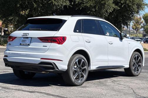 2025 Audi Q3 45 S line Premium Plus