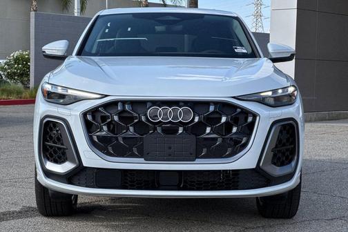Glacier White 2025 Audi Q5 Sportback Premium Plus