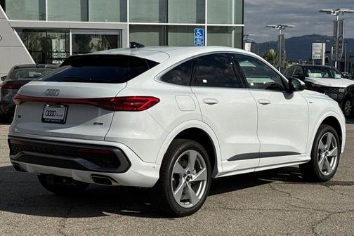 Glacier White 2025 Audi Q5 Sportback Premium Plus
