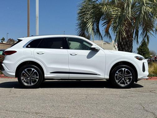 White 2026 Audi Q5 Premium TFSI quattro S tronic