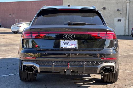 2025 Audi RS Q8 4.0T