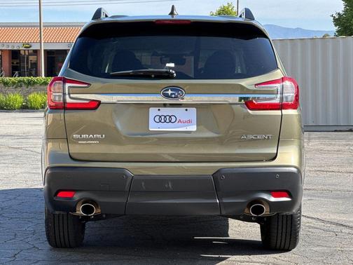 Green Metallic 2025 Subaru Ascent Premium 7-Passenger