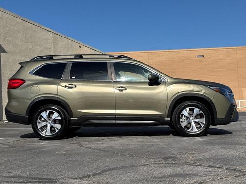 Green Metallic 2025 Subaru Ascent Premium 7-Passenger