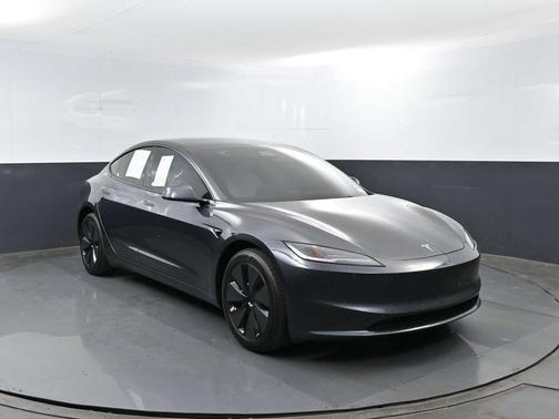Diamond Black 2025 Tesla Model 3 Long Range
