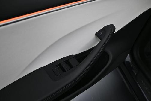 Diamond Black 2025 Tesla Model 3 Long Range