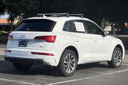 2024 Audi Q5 45 S line Premium Plus