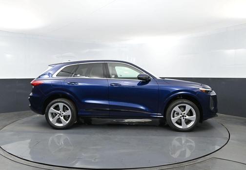 Blue 2026 Audi Q5 Premium Plus TFSI quattro S tronic