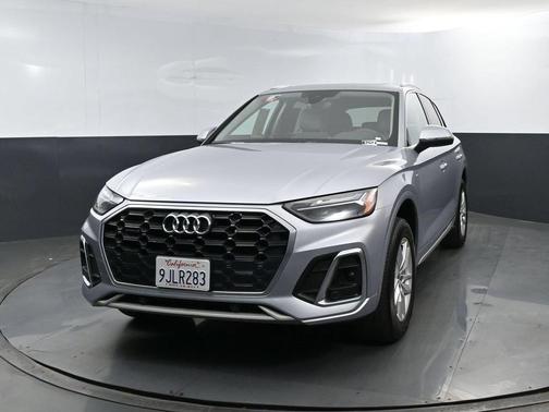 Florett Silver Metallic 2024 Audi Q5 45 S line Premium