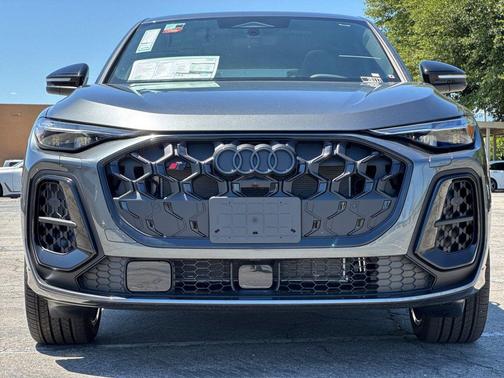 Daytona Gray 2026 Audi SQ5 3.0T Prestige