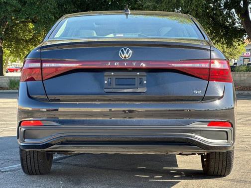 Black 2025 Volkswagen Jetta 1.5T SE