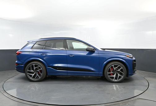 Blue 2027 Audi SQ6 e-tron Premium Plus quattro