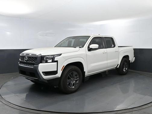Glacier White 2025 Nissan Frontier SV