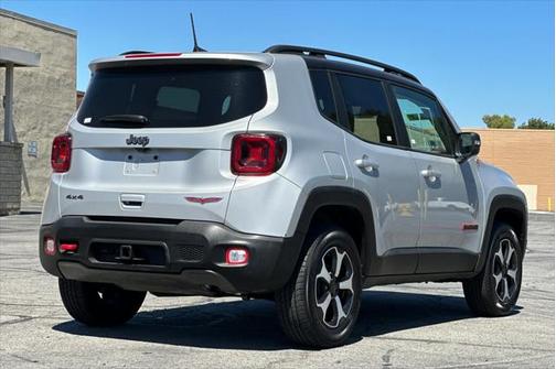 2021 Jeep Renegade Trailhawk