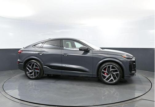 Magnet Gray 2027 Audi SQ6 e-tron Sportback Premium Plus quattro