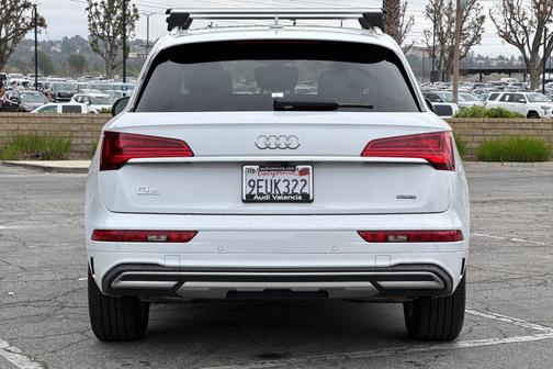 2023 Audi Q5 40 Premium