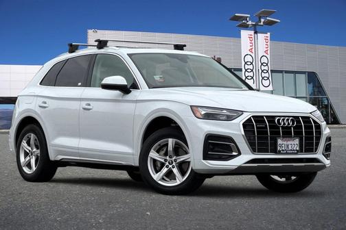 2023 Audi Q5 40 Premium