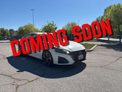 2023 Nissan Altima SR FWD