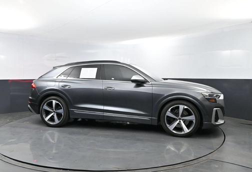 Daytona Gray Pearl Effect 2024 Audi SQ8 4.0T Prestige