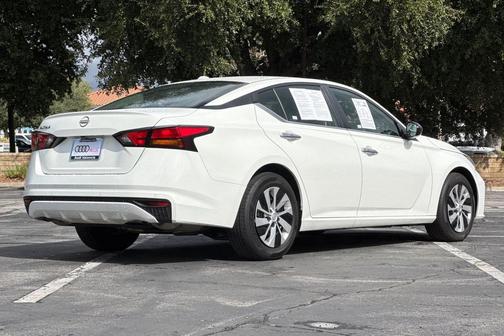 2025 Nissan Altima S FWD