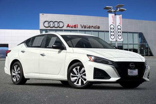 2025 Nissan Altima S FWD