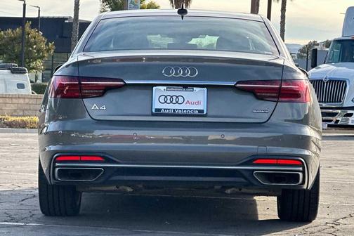 2023 Audi A4 45 S line Premium Plus