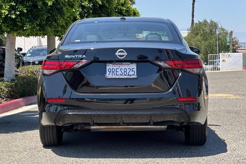 Super Black 2025 Nissan Sentra SV