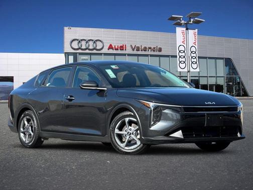 Interstellar Gray 2025 Kia K4 LXS