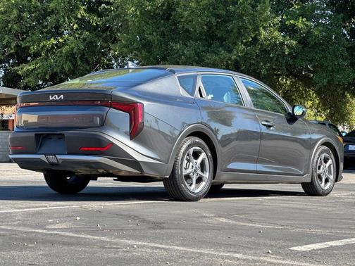 Interstellar Gray 2025 Kia K4 LXS