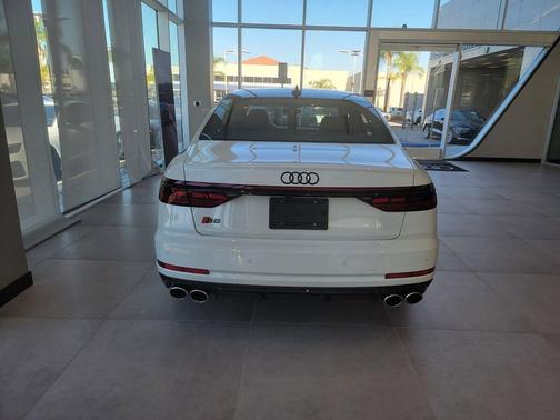 Glacier White 2027 Audi S8 4.0T