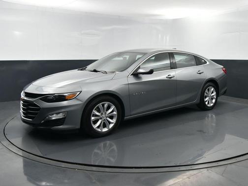 Sterling Gray Metallic 2024 Chevrolet Malibu FWD 1LT