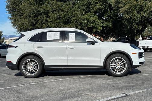 2024 Porsche Cayenne Cayenne