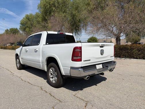 Bright White Clearcoat 2022 RAM 1500 Laramie