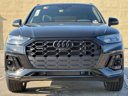 Black Metallic 2025 Audi Q5 55 S line Premium Plus