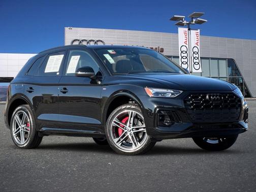 Black Metallic 2025 Audi Q5 55 S line Premium Plus