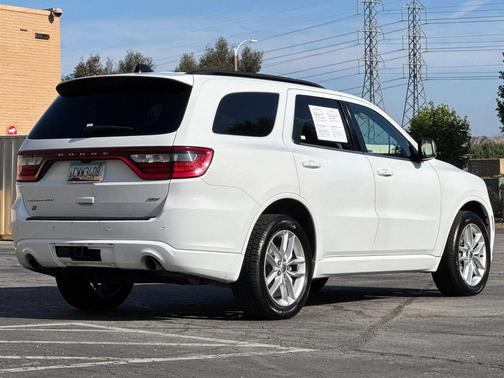 White Knuckle Clearcoat 2023 Dodge Durango GT Plus
